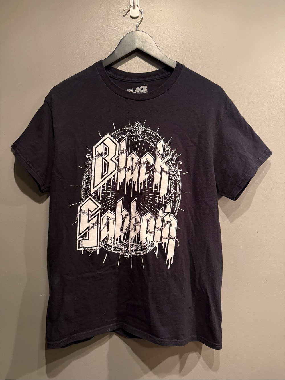 Black Sabbath Band T Shirt Men’s Medium Black Graphic Heavy Metal Rock Tee